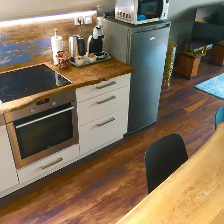 Wood Deluxe Belvaros Apartment *