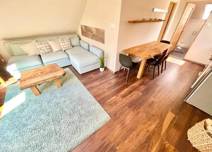 Wood Deluxe Belvaros * Veszprém