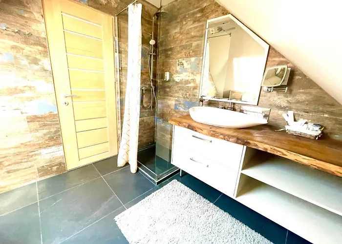 Wood Deluxe Belvaros Apartmán *